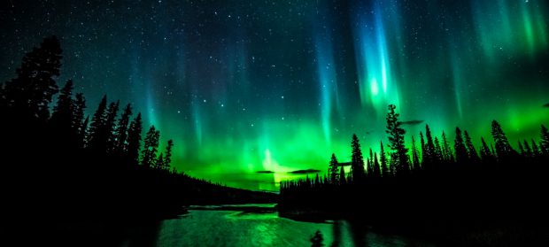 Best Places to See the Northern Lights in British Columbia, Canada